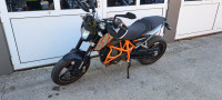 KTM Duke 690 - 2012 - 21735km - servisiran