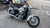 Honda Shadow 750 750 cm3