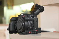 Canon C200