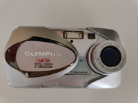 Digitalni fotoaparat Olympus