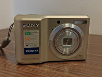 SONY CYBER-SHOT DIGITALNI FOTOAPARAT