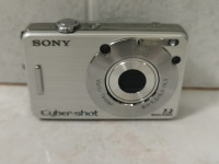 SONY DSC-W70 digitalni fotoaparat