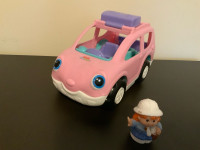 Fisher Price Little People roza auto sa 1 figurom