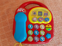 Edukativni telefon za bebe