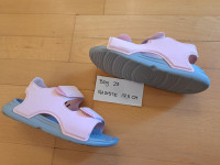 Adidas Dječje vodootporne sandale , broj 29, gazište 17,5 cm, 8 eura