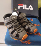 Nove fila sandale vel.33