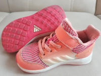 Adidas tenisice br. 24