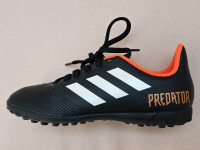 Dječje tenisice ADIDAS Predator - veličina 34 - NOVO