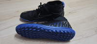 Nike tenisice za umjetnu travu br.36.5