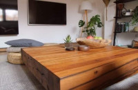 Coffee table od stoljetne hrastovine