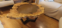 Epoksi/epoxy stol od drva jagnjeda/crna topola