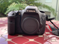 Canon EOS 7D  + originalni Canon grip