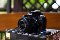 Nikon D3200 + 18-55 VR II Kit leca + ekstra baterija