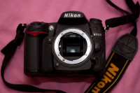 Nikon fotoaparat D7000+kit objektivom Nikkor 18-107mm