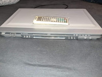 DVD player ELIT+kolekcija filmova(146 kom)