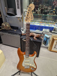 Fender American Performer Stratocaster Honey Burst Rw