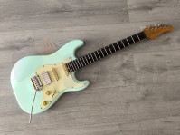 Schecter SGR-Universal kofer za električnu gitaru  (36 rata, dostava)