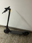 Električni romobil Xiaomi Electric Scooter 4 EU