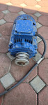 Elektromotor 2.2 Kw (380v) sa remenicom,1400 okr