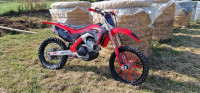 Honda CRF 250 250 cm3