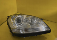 LAMPA FAR PREDNJI DESNI XENON MERCEDES ML W164 05-