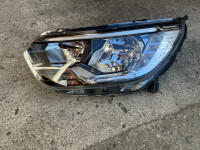 RENAULT Kangoo Headlights 260605755R