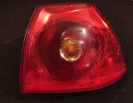 VW Golf 5 zadnje lampe lijeva+desna