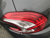 ZADNJA STOP LAMPA PEUGEOT 208 LIJEVA