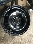 Čelična felga  Renault 16 cola rupe 5x114.3   KAO NOVE ..ORGINAL.