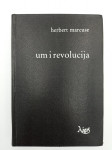 Um i revolucija