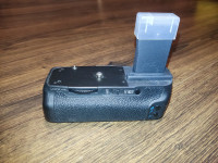 Meike BG-E18 battery grip