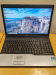 Laptop Fujitsu Siemens Core i3-3110M 8GB ddr3 240GB SSD windows 10 pro