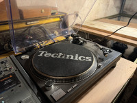 Technics SL-1210MK2