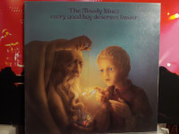 The Moody Blues - Every Good Boy Deserves Favour - LP / Gatefold
