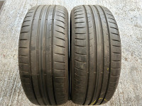 2 gume 215 60 R16 Dunlop Sport Blue, dot 1122, 5.5mm, obje 70eura