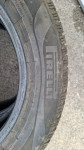 235/55/17 PIRELLI  zimska 2 kom.