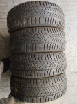 4 gume 215 50 R18 Pirelli Sottozero 3, dot 4419, 6.5mm, sve 180eura