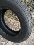 Gume Bridgestone 205/60/16 zimska 2 kom.