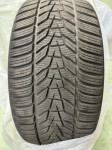 Gume Hankook Winter i*cept EVO3 vrhunske zimske 235/35/19 DOT 2023.