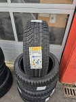 GUME PIRELLI PZero Winter* R-F  245/40/19 _____ 313,16 €/kom - DOT2924