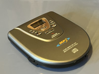 Schneider Jogmaster 700 - prijenosni CD/mp3 player