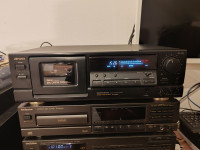 Kazetofon Aiwa AD-F850