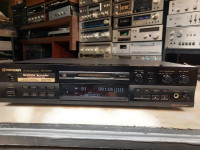 Pioneer MJ-D707 minidisc recorder