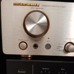 Marantz PM 8200 zlatni model