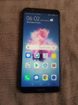 Huawei P Smart dual sim ,3gb ram,ispravan sa punjačem--vrlo očuvan