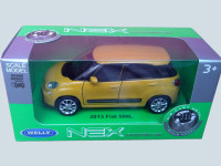 FIAT 500 L 2013 autić igračka model (NOVO) Welly 1:34