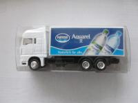 Kamion NESTLE Aquarel- M 1:87  MAN