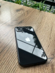 IPhone 11, 64GB + 8 maskica GRATIS