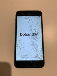 iPhone 6 s razbijenim staklom, radi