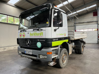 MERCEDES Actros kiper 4x4 sa kranom